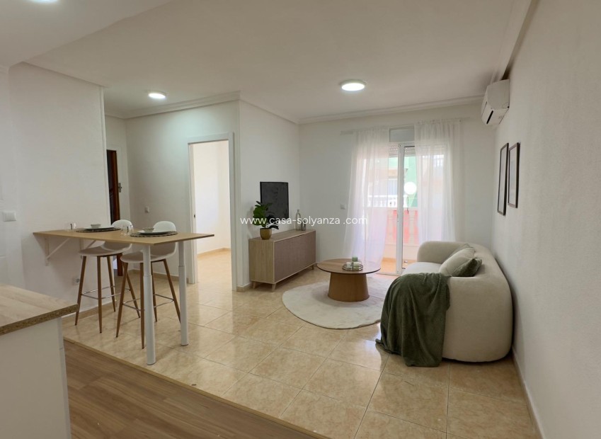Wiederverkauf - Wohnung - Torrevieja - Center