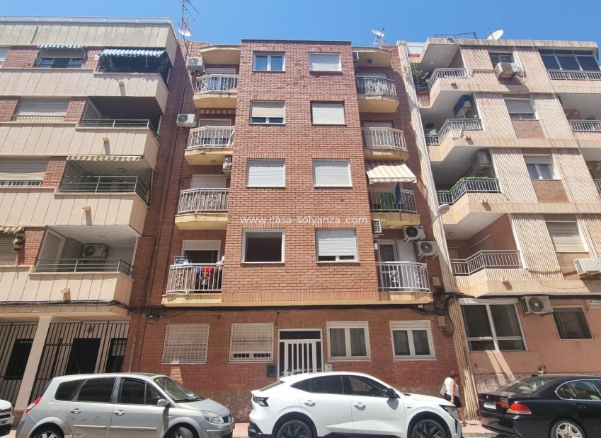 Wiederverkauf - Wohnung - Torrevieja - Center