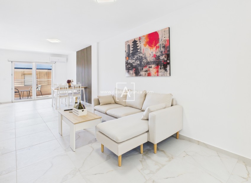 Wiederverkauf - Wohnung - Torrevieja Centro