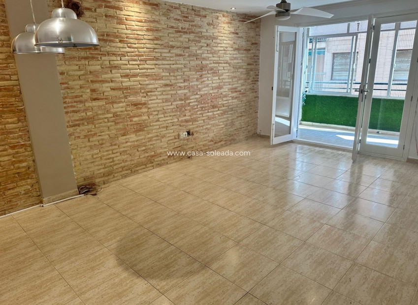 Wiederverkauf - Wohnung - Torrevieja - El Acequión - Los Náufragos