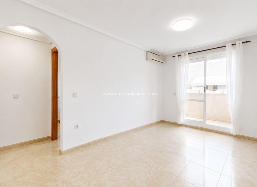 Wiederverkauf - Wohnung - Torrevieja - El Molino