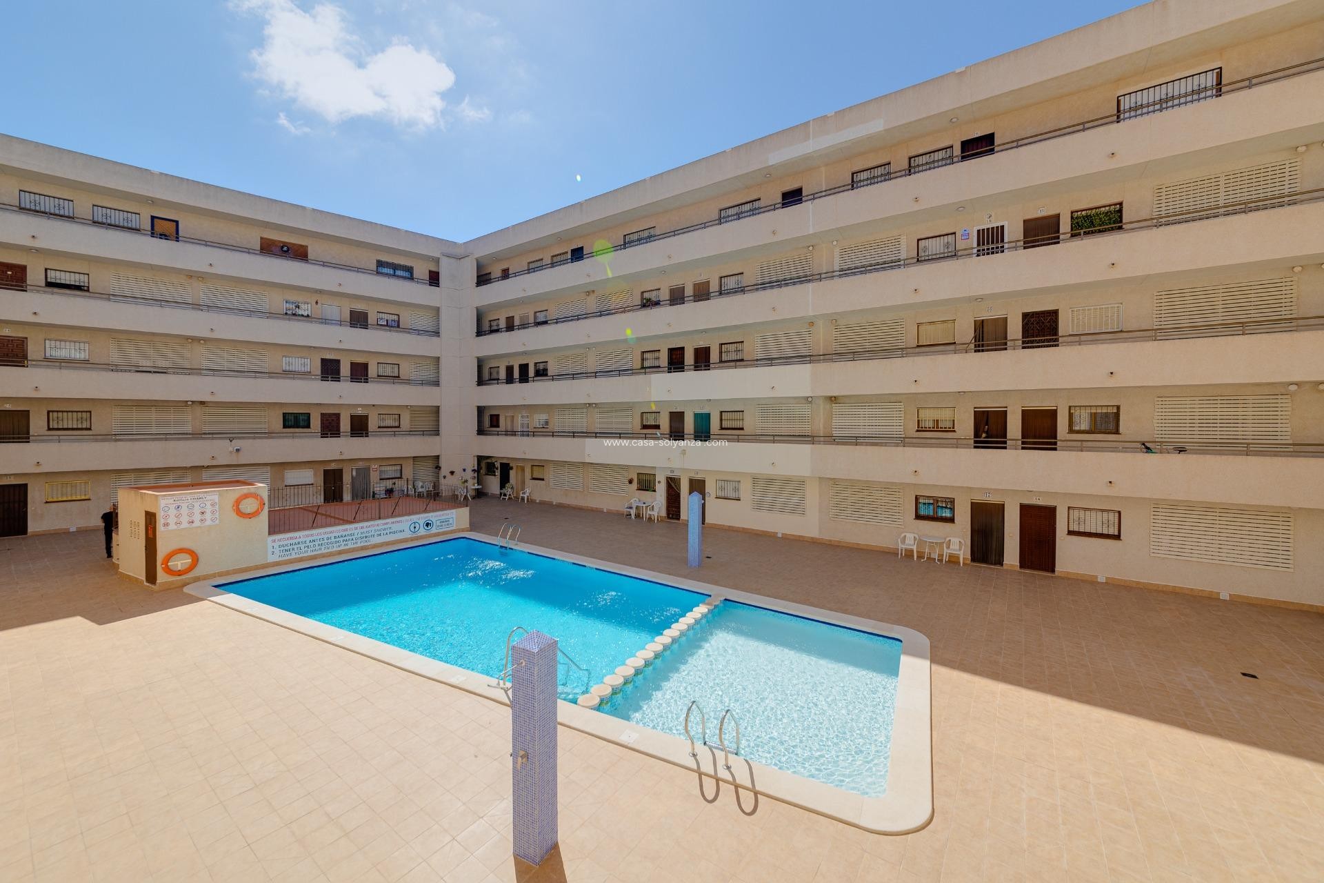 Wiederverkauf - Wohnung - Torrevieja - Estacion Autobuses