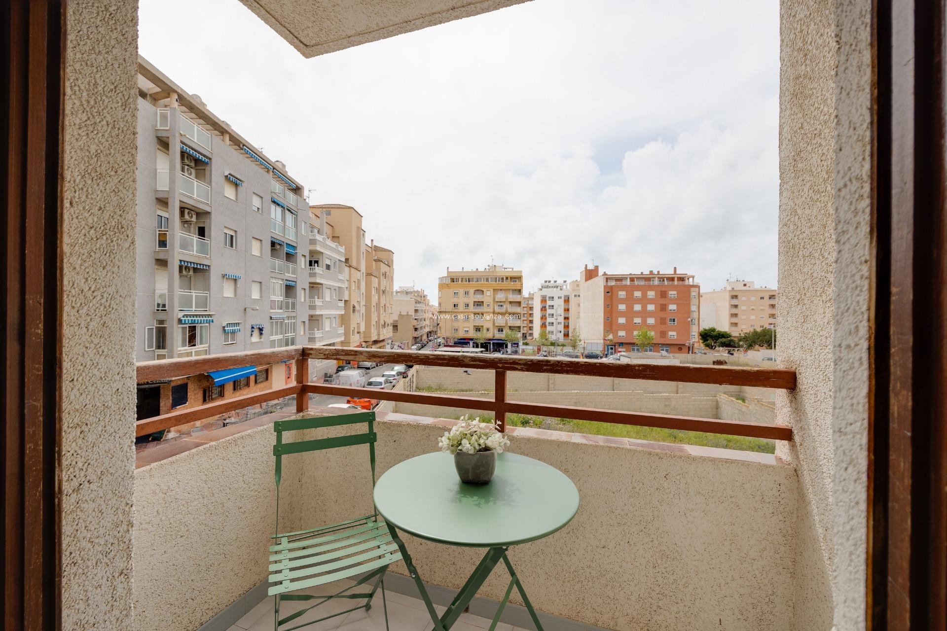 Wiederverkauf - Wohnung - Torrevieja - Estacion Autobuses