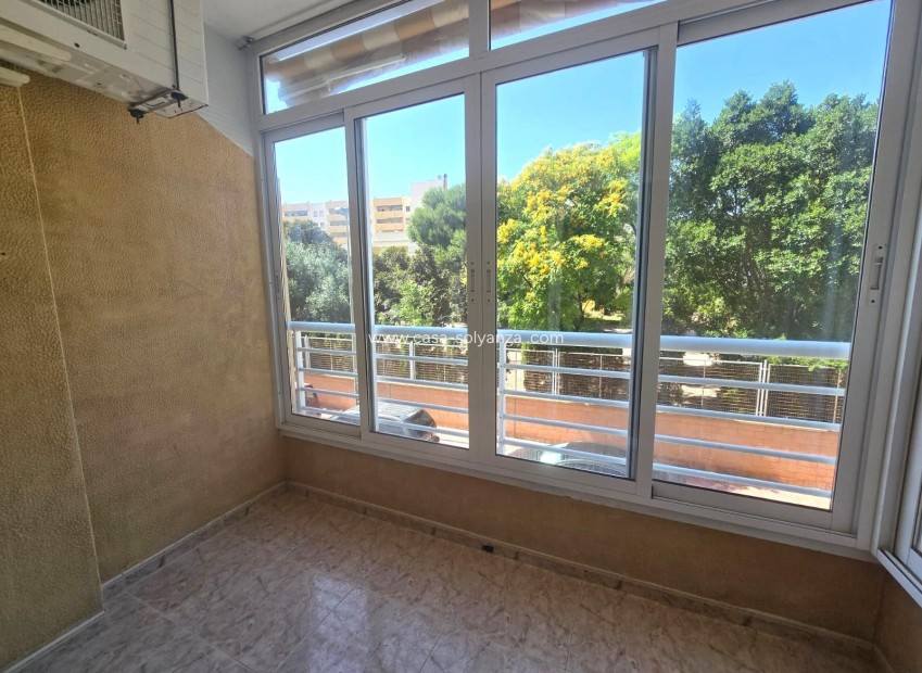 Wiederverkauf - Wohnung - Torrevieja - Habaneras