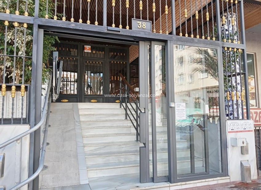 Wiederverkauf - Wohnung - Torrevieja - Habaneras