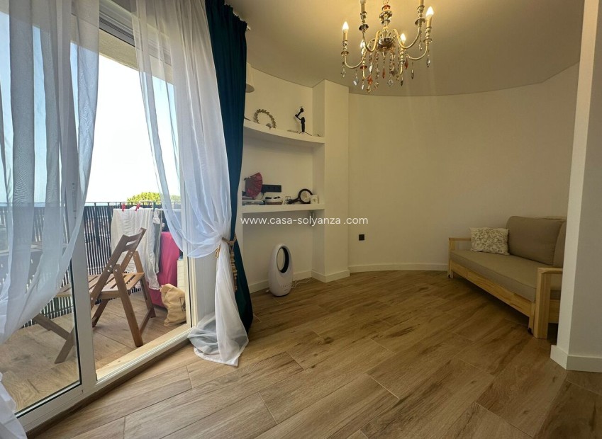 Wiederverkauf - Wohnung - Torrevieja - La Mata