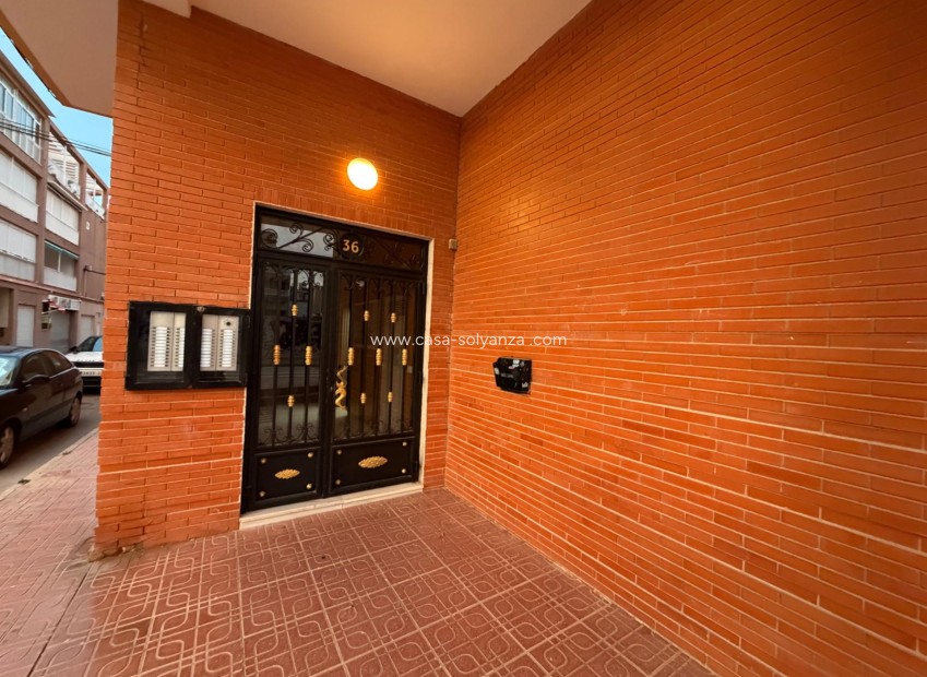 Wiederverkauf - Wohnung - Torrevieja - La Mata