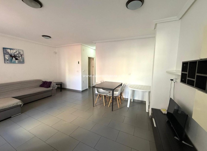 Wiederverkauf - Wohnung - Torrevieja - Las Piscinas Naturales