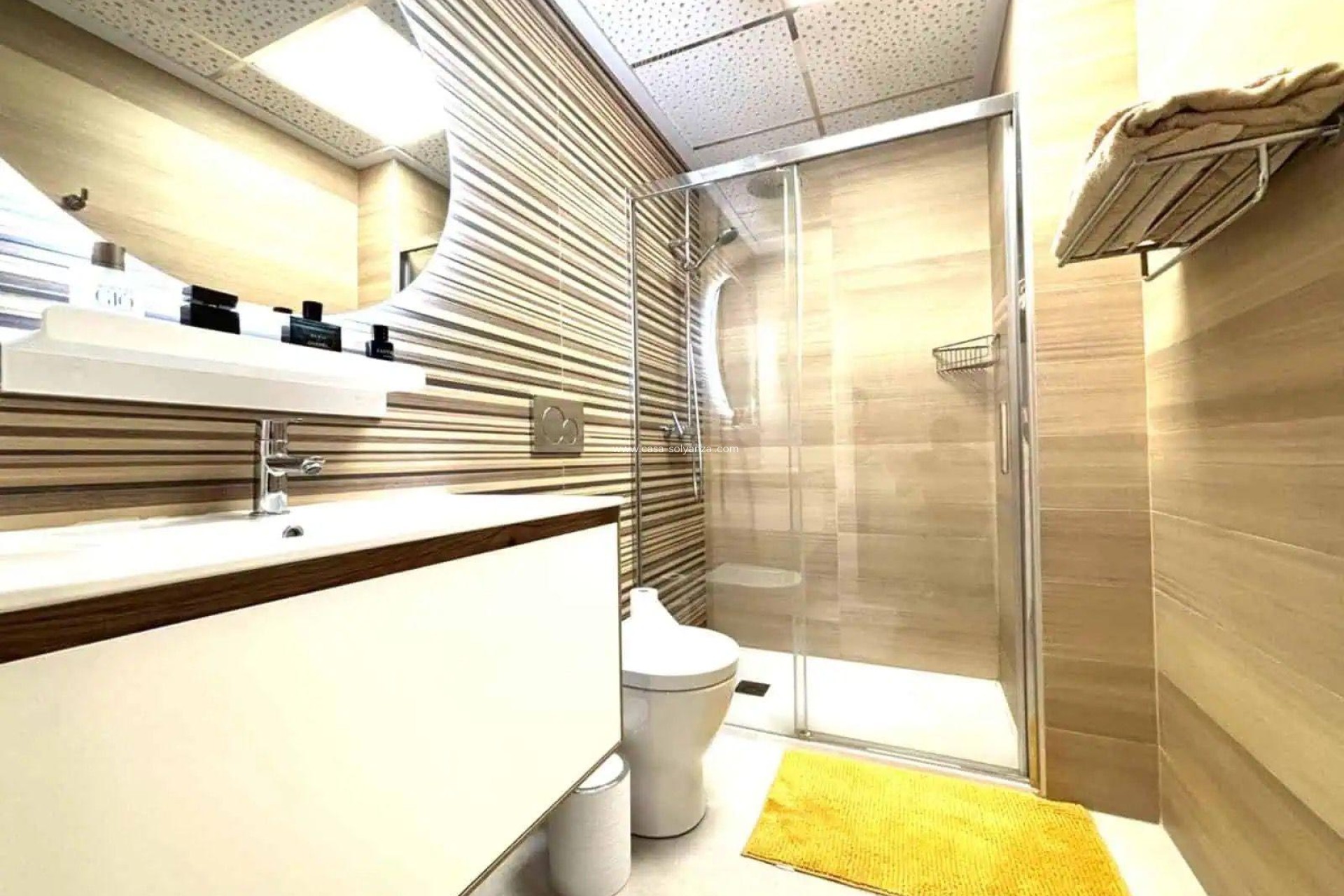 Wiederverkauf - Wohnung - Torrevieja - Las Piscinas Naturales