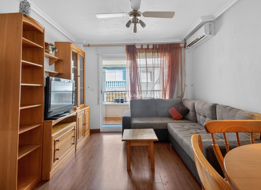 Wiederverkauf - Wohnung - Torrevieja - PARQUE DE LAS NACIONES
