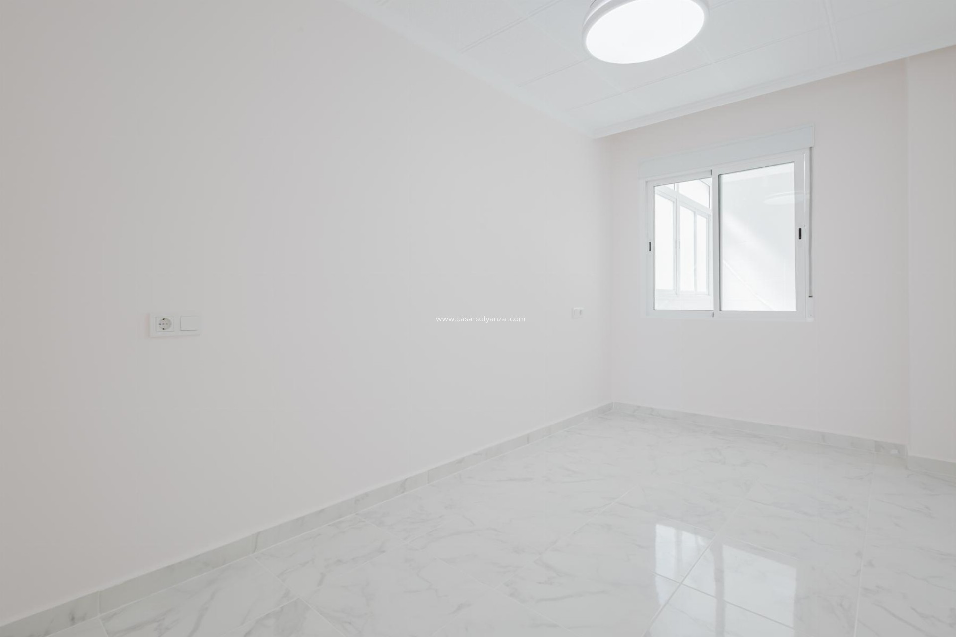 Wiederverkauf - Wohnung - Torrevieja - Playa de La Acequion
