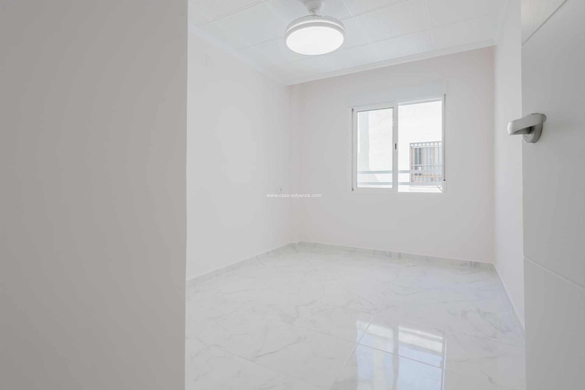 Wiederverkauf - Wohnung - Torrevieja - Playa de La Acequion