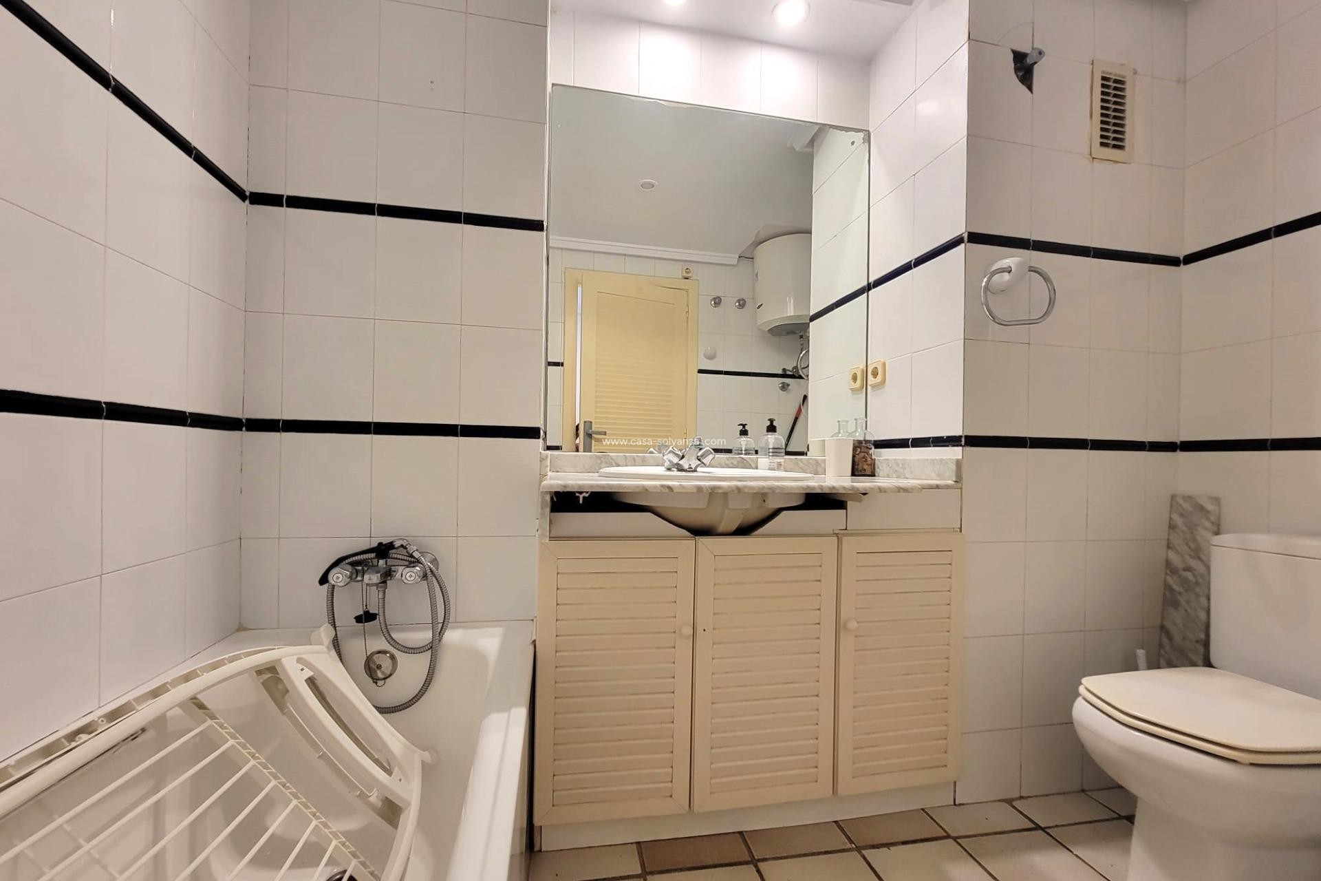 Wiederverkauf - Wohnung - Torrevieja - Playa De La Mata