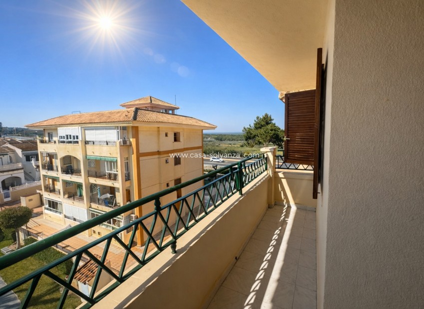 Wiederverkauf - Wohnung - Torrevieja - Playa De La Mata