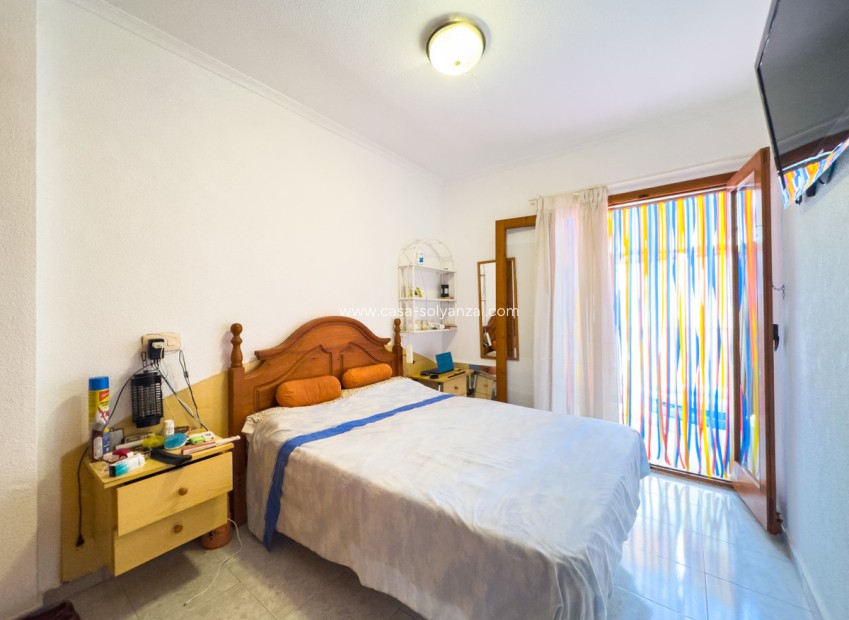 Wiederverkauf - Wohnung - Torrevieja - Playa de los Locos