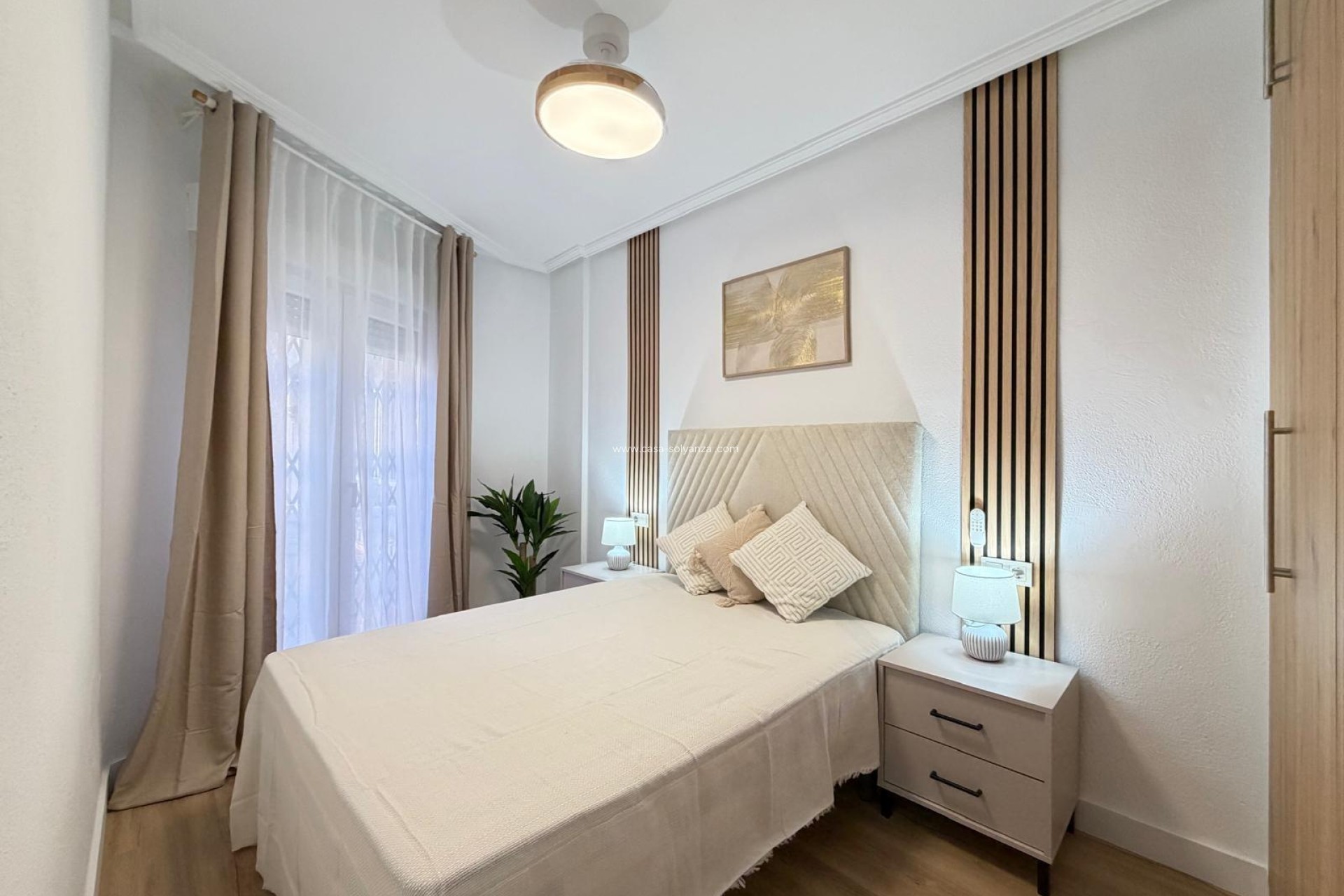 Wiederverkauf - Wohnung - Torrevieja - Playa de los Locos