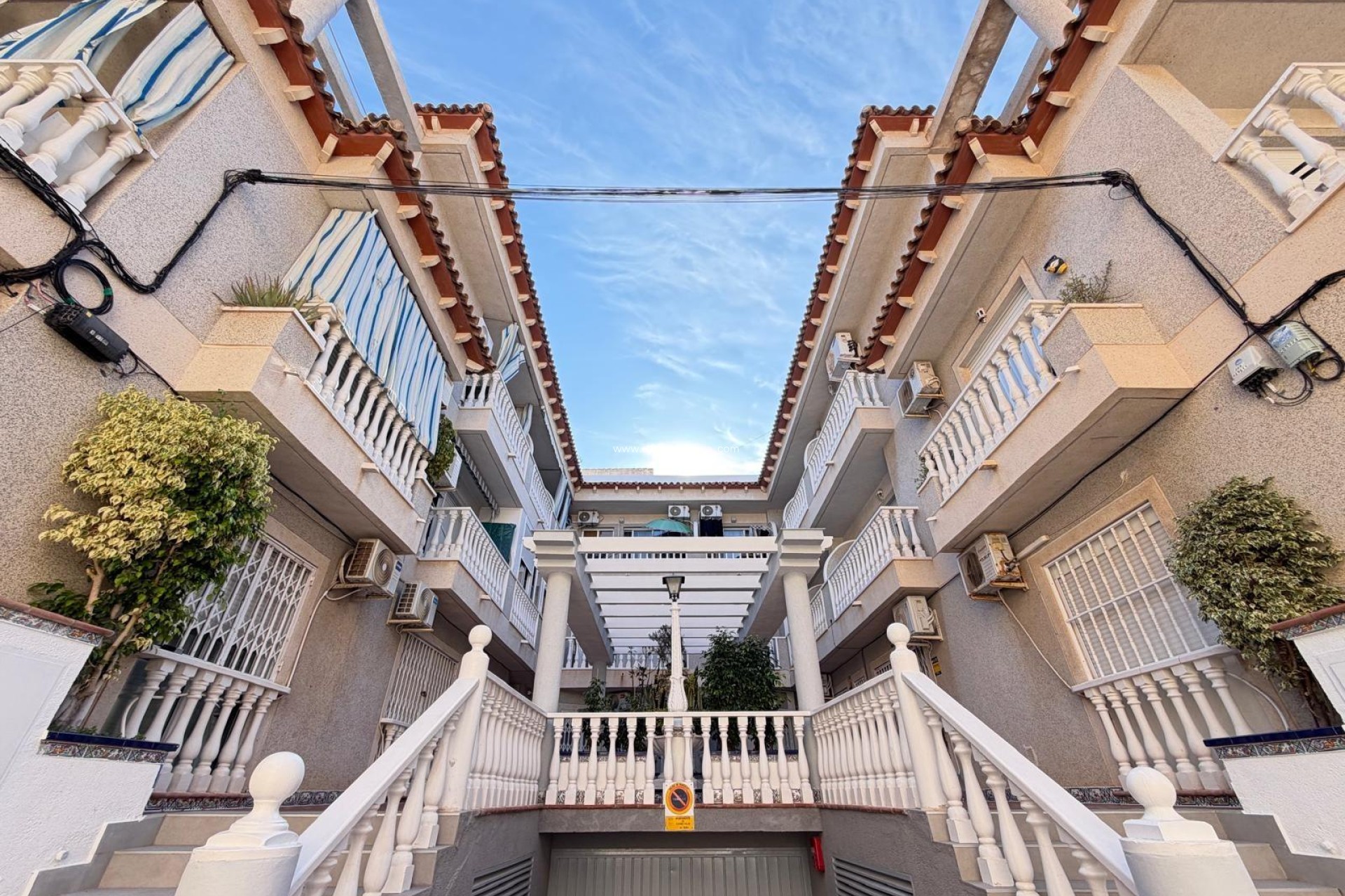 Wiederverkauf - Wohnung - Torrevieja - Playa de los Locos