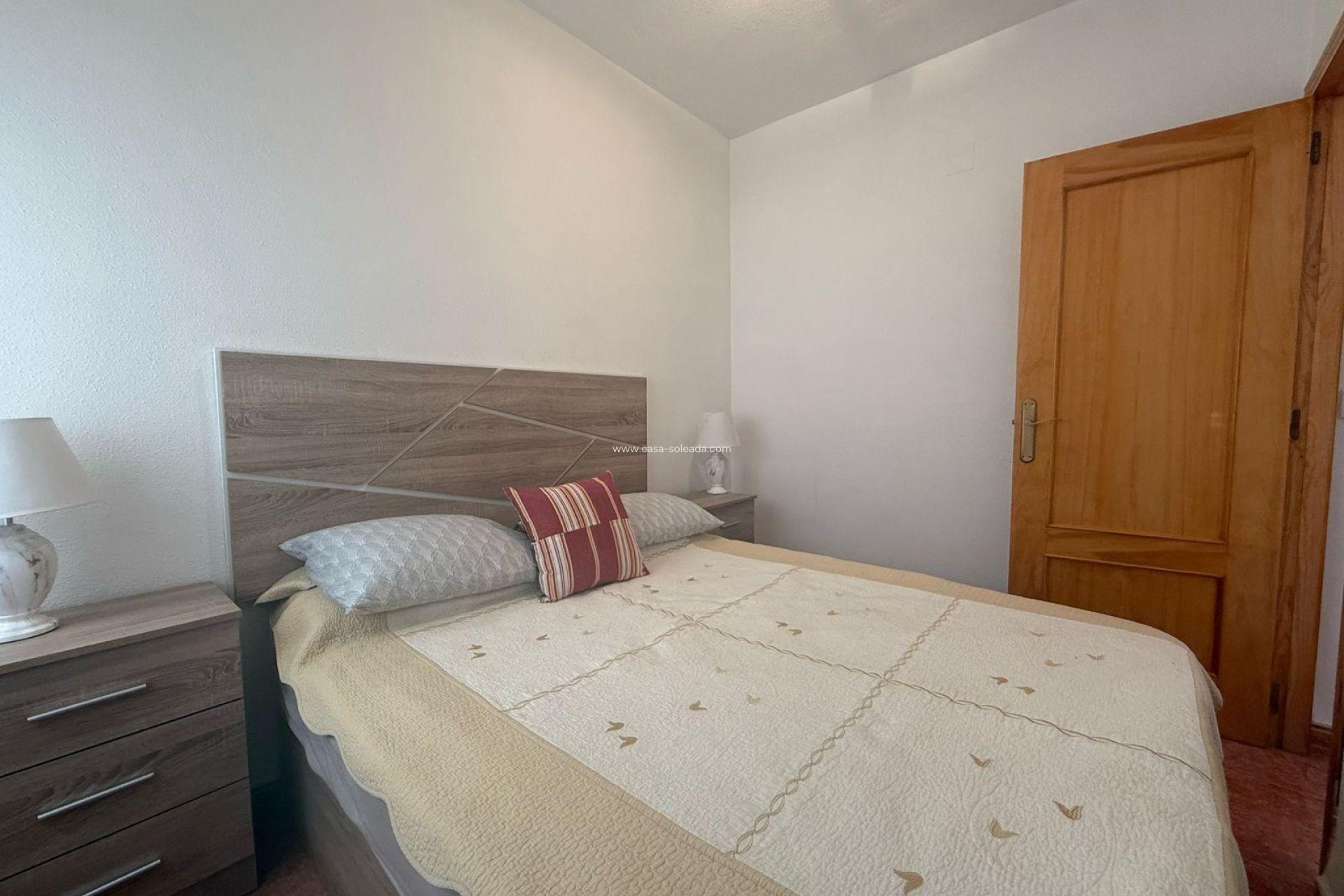 Wiederverkauf - Wohnung - Torrevieja - Playa de los Locos