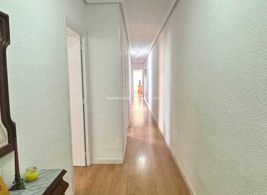 Wiederverkauf - Wohnung - Torrevieja - Playa de los Locos