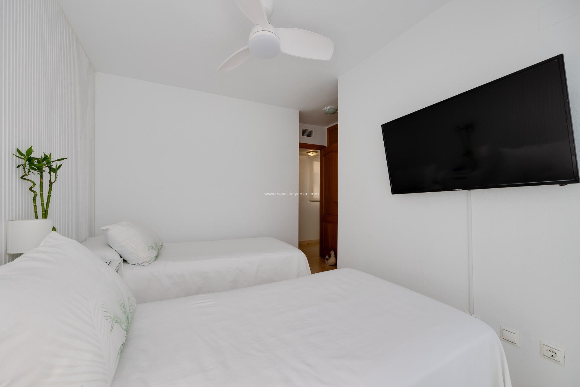 Wiederverkauf - Wohnung - Torrevieja - Playa de los Locos