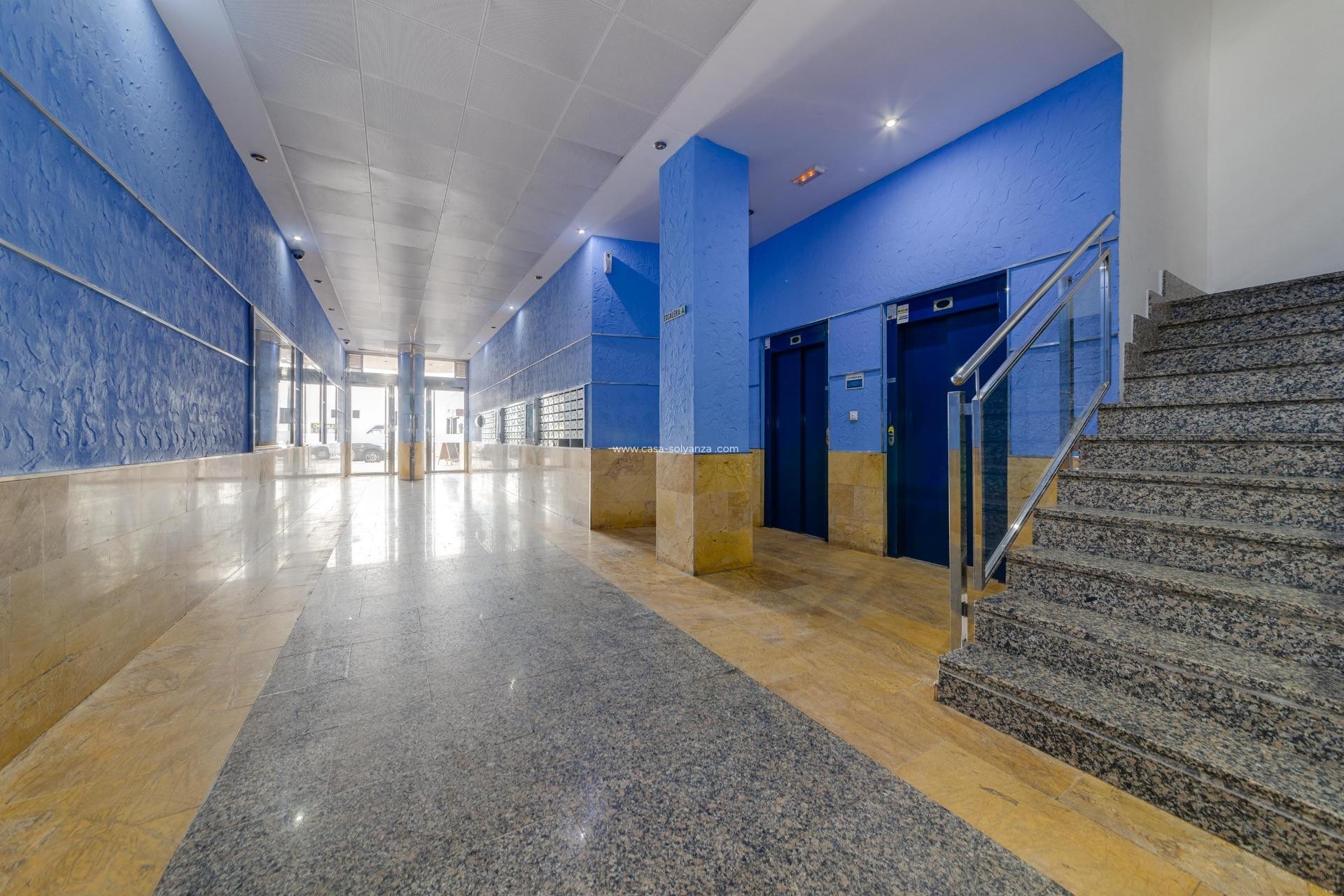 Wiederverkauf - Wohnung - Torrevieja - Playa de los Locos