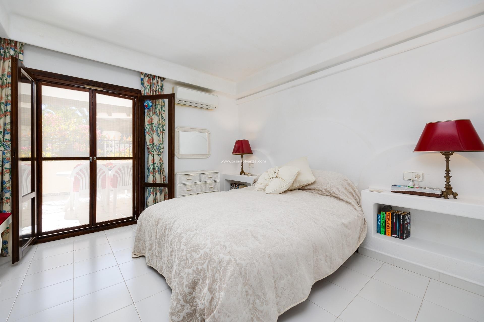 Wiederverkauf - Wohnung - Torrevieja - Playa de los Locos