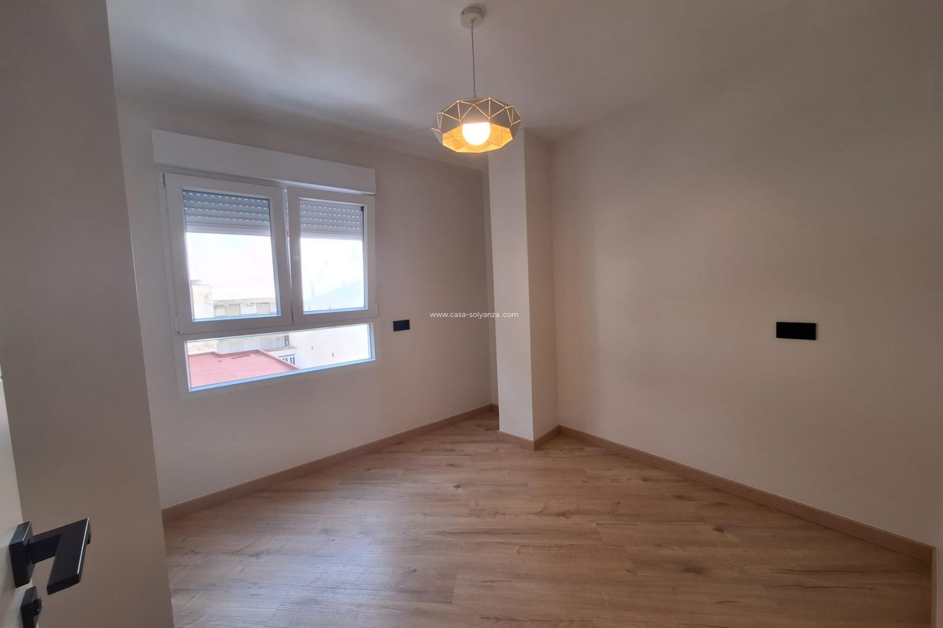 Wiederverkauf - Wohnung - Torrevieja - Playa de los Locos