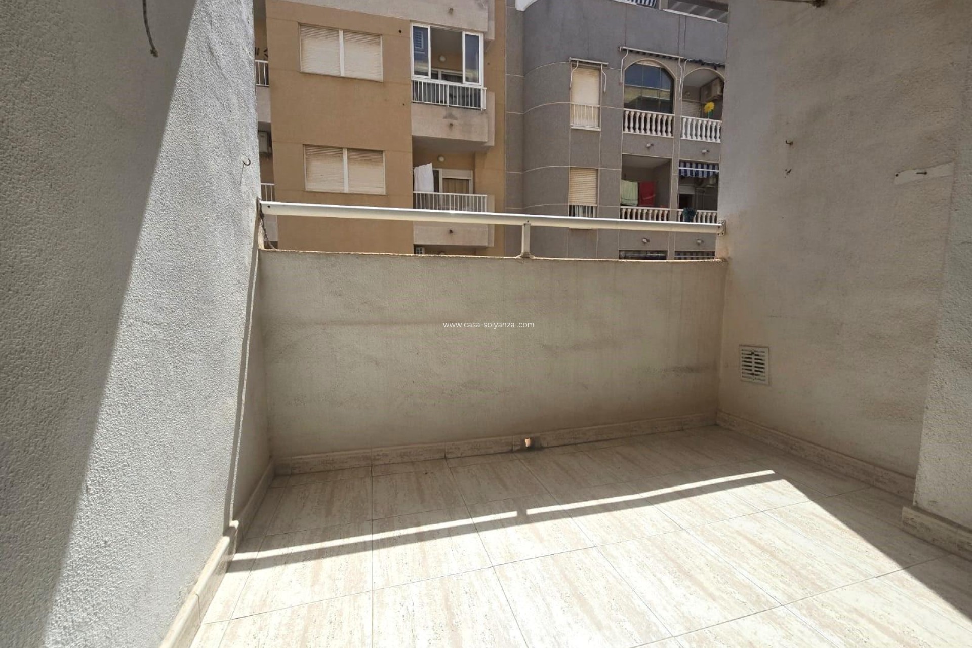 Wiederverkauf - Wohnung - Torrevieja - Playa de los Locos