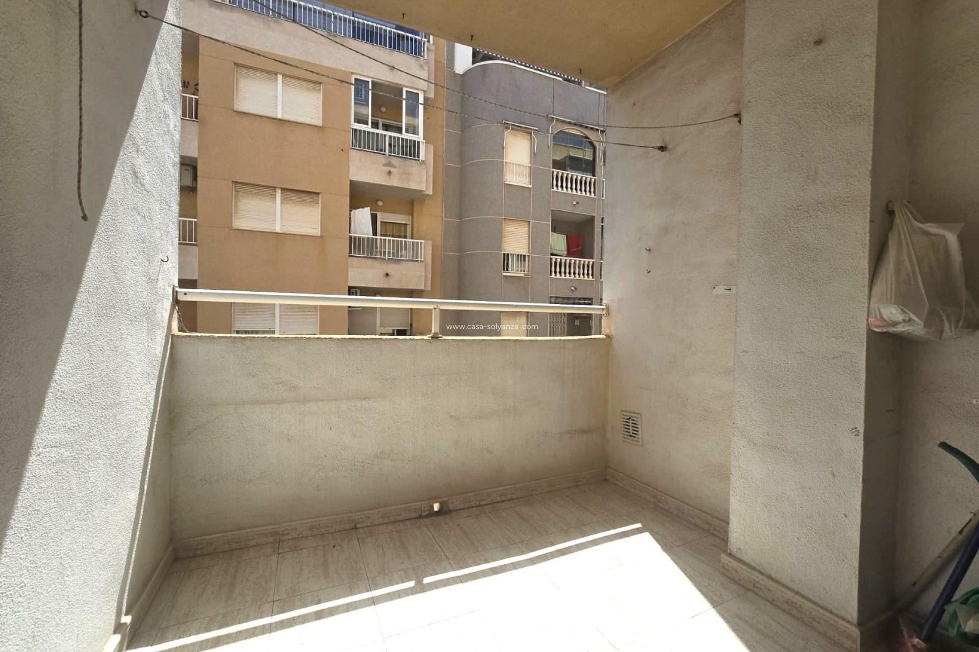Wiederverkauf - Wohnung - Torrevieja - Playa de los Locos