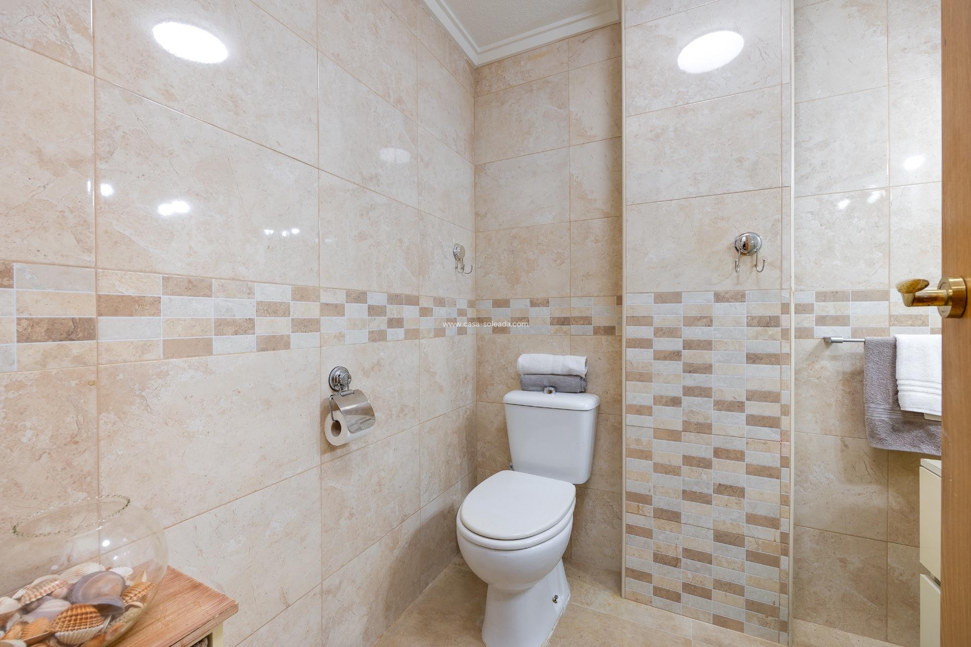 Wiederverkauf - Wohnung - Torrevieja - Playa De Los Naufragos
