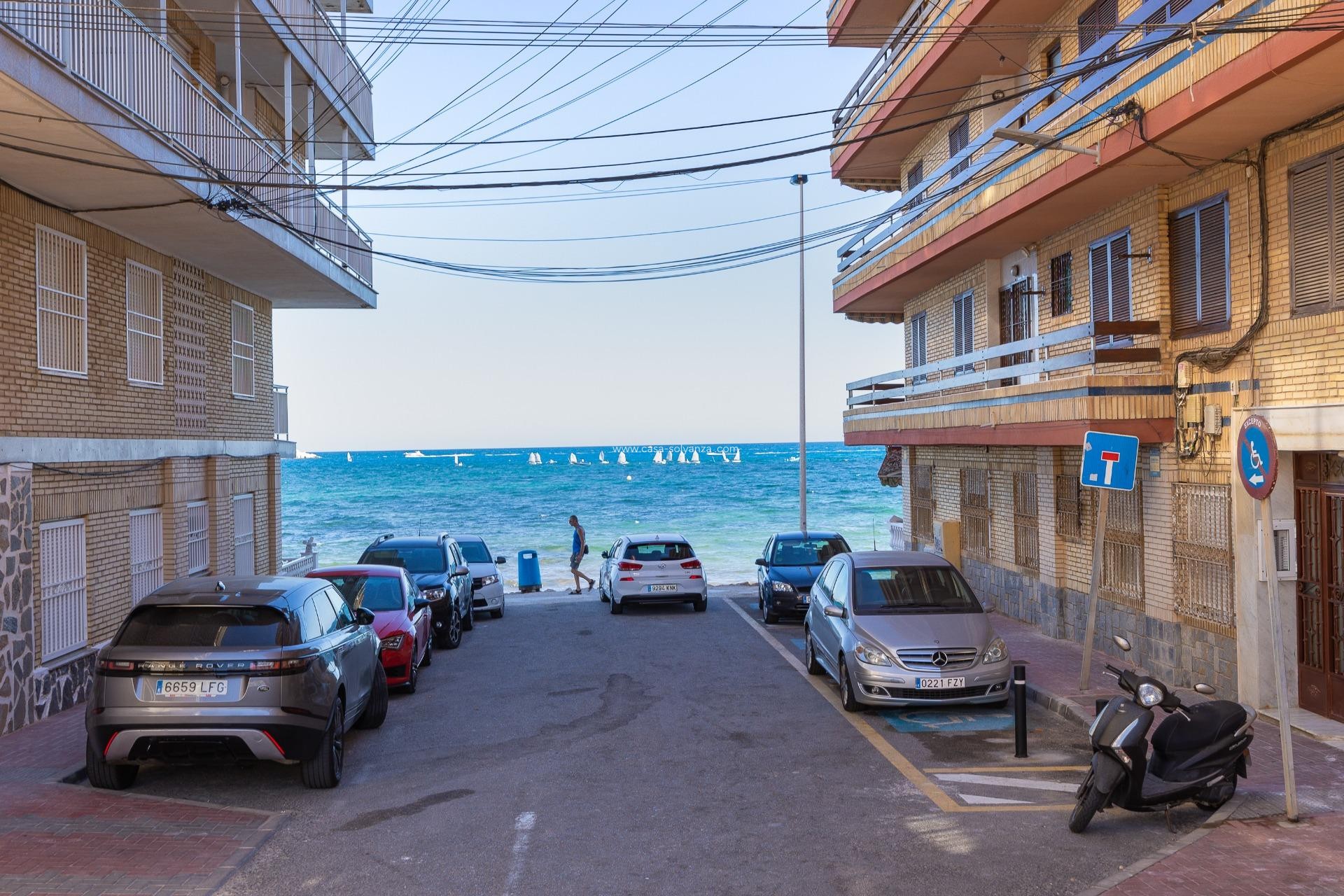 Wiederverkauf - Wohnung - Torrevieja - Playa De Los Naufragos
