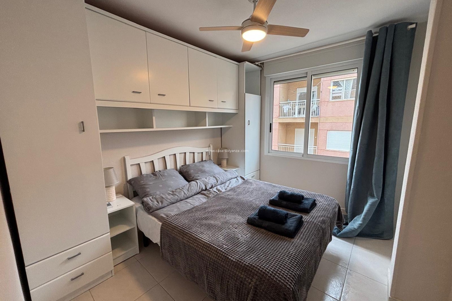 Wiederverkauf - Wohnung - Torrevieja - Playa De Los Naufragos