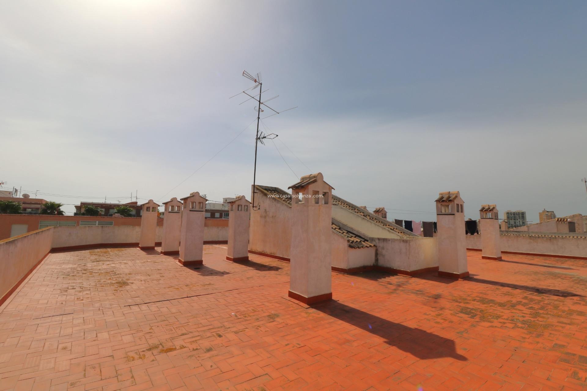 Wiederverkauf - Wohnung - Torrevieja - Playa De Los Naufragos