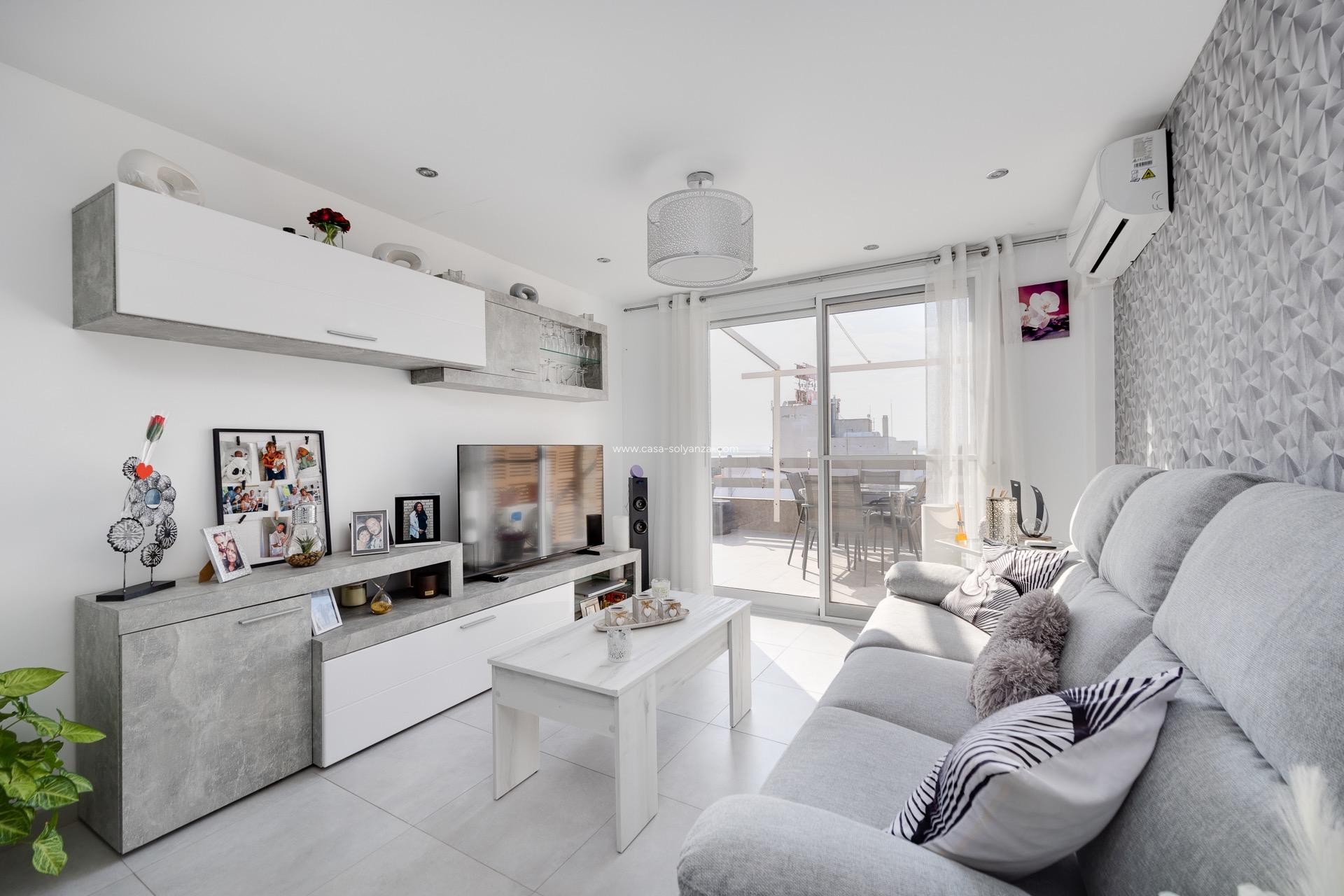 Wiederverkauf - Wohnung - Torrevieja - Playa De Los Naufragos