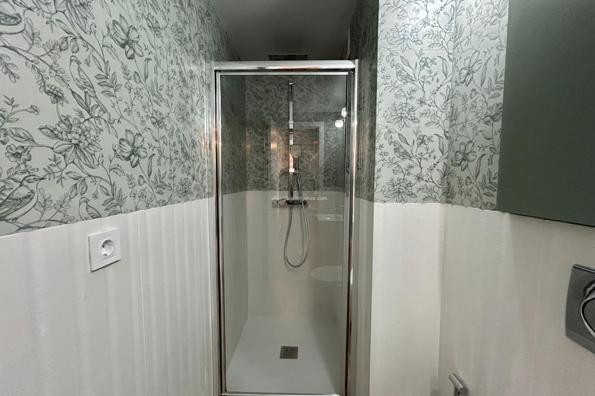 Wiederverkauf - Wohnung - Torrevieja - Playa del Acequión