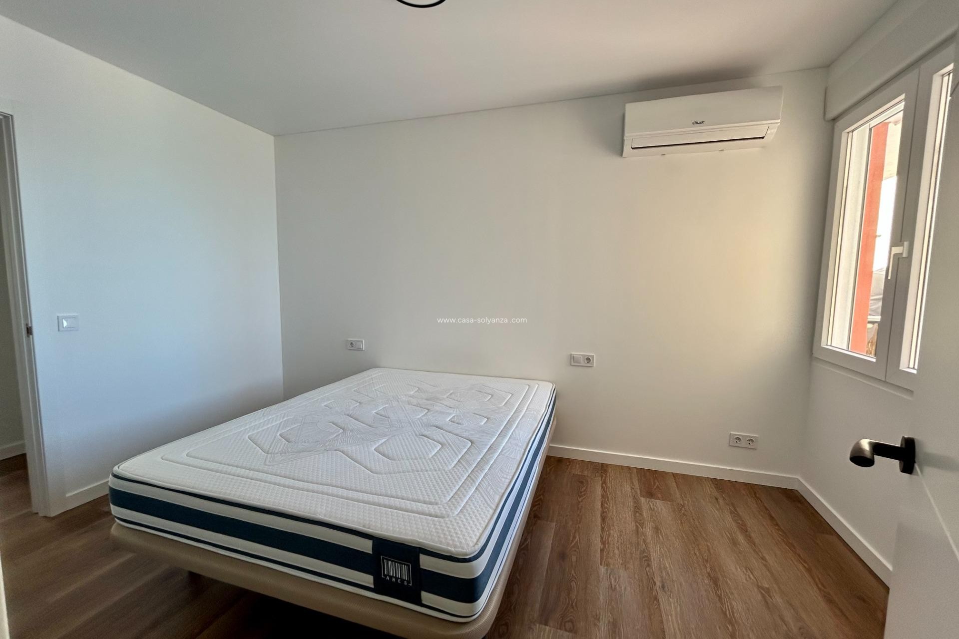 Wiederverkauf - Wohnung - Torrevieja - Playa del Acequión