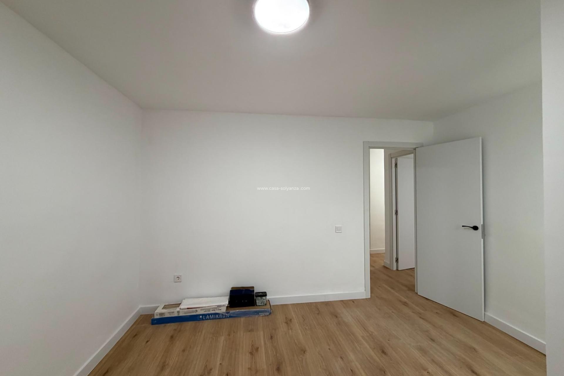 Wiederverkauf - Wohnung - Torrevieja - Playa del Acequión