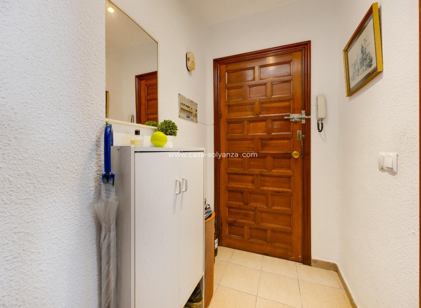 Wiederverkauf - Wohnung - Torrevieja - Playa del Acequión