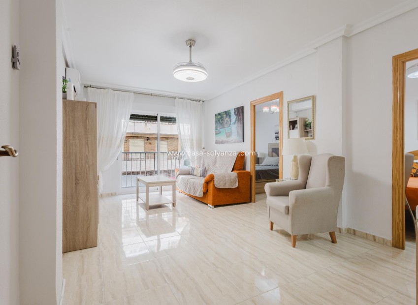 Wiederverkauf - Wohnung - Torrevieja - Playa del Acequión