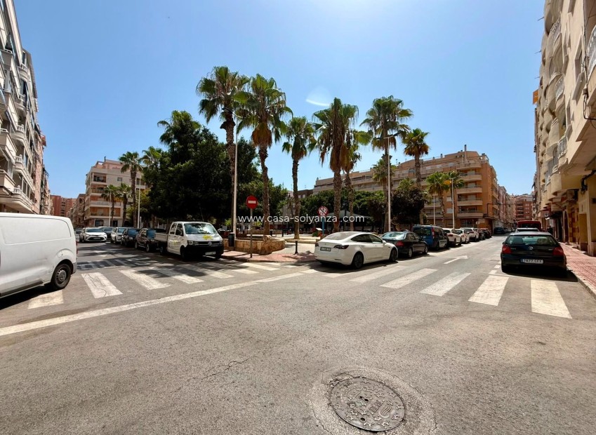 Wiederverkauf - Wohnung - Torrevieja - Playa del Cura