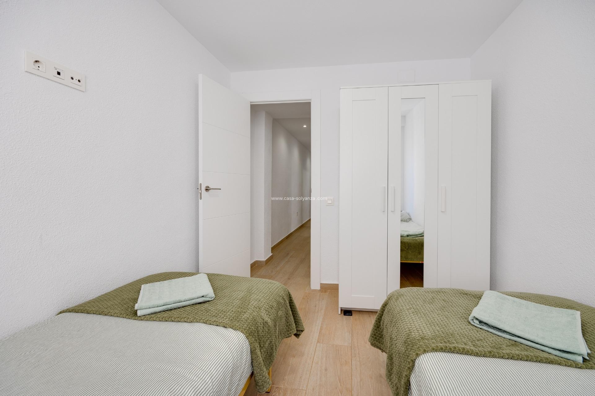 Wiederverkauf - Wohnung - Torrevieja - Playa del Cura
