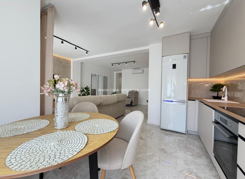 Wiederverkauf - Wohnung - Torrevieja - Playa del Cura