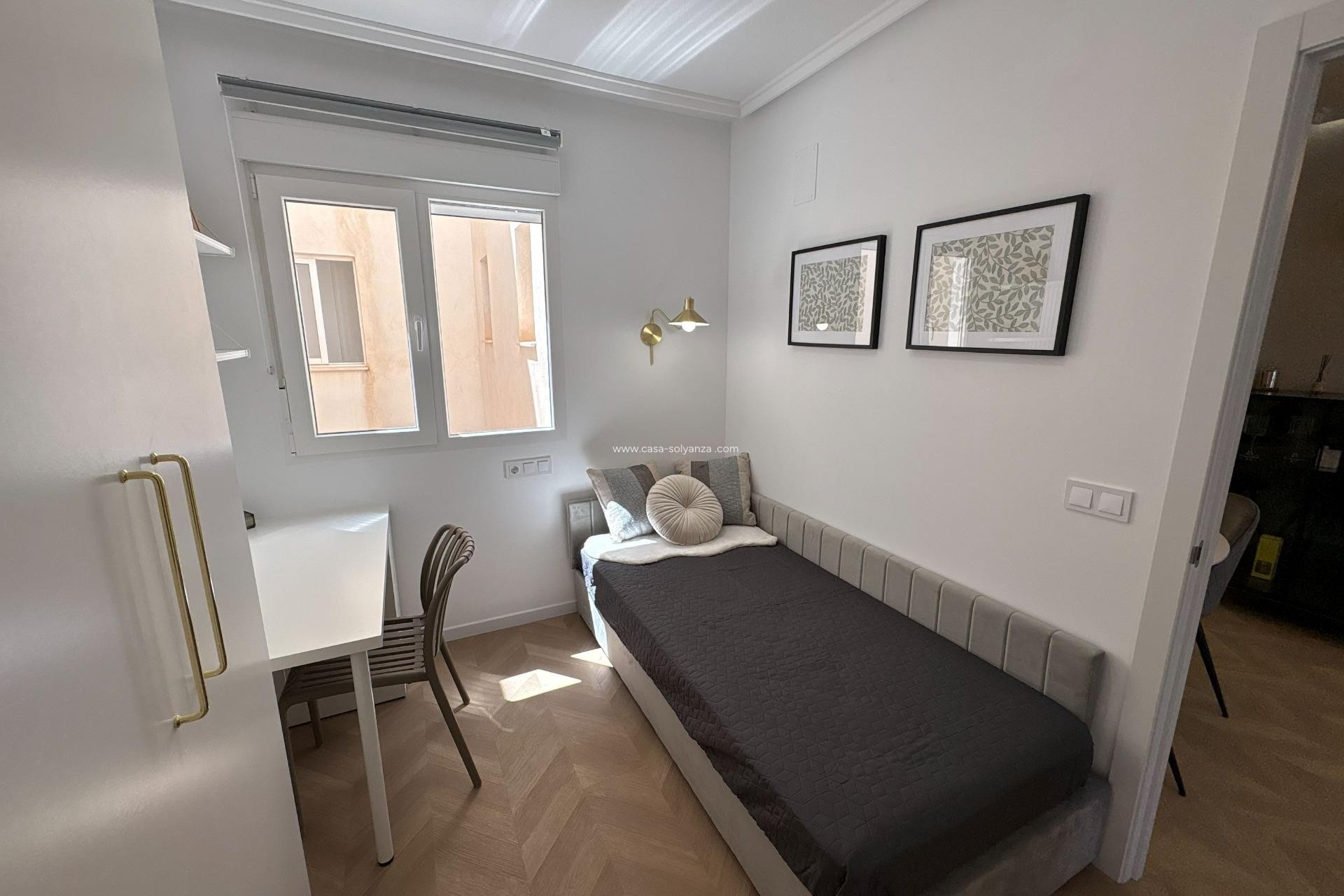 Wiederverkauf - Wohnung - Torrevieja - Playa del Cura