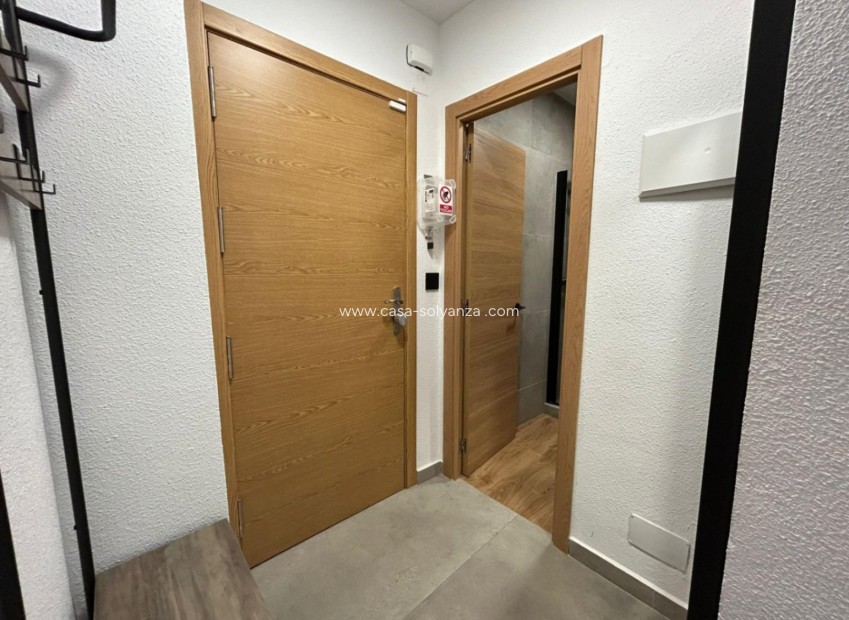 Wiederverkauf - Wohnung - Torrevieja - Playa del Cura