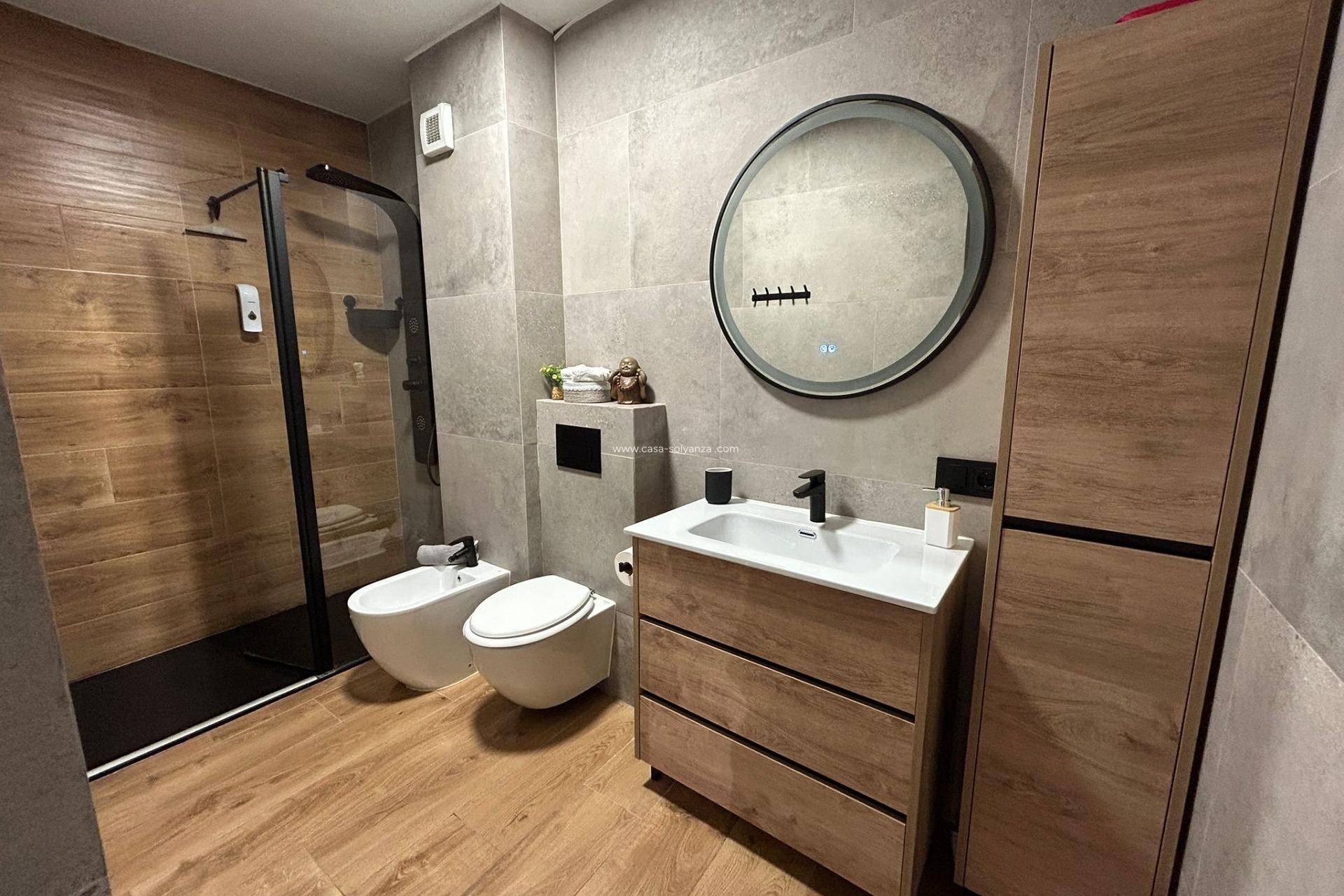 Wiederverkauf - Wohnung - Torrevieja - Playa del Cura