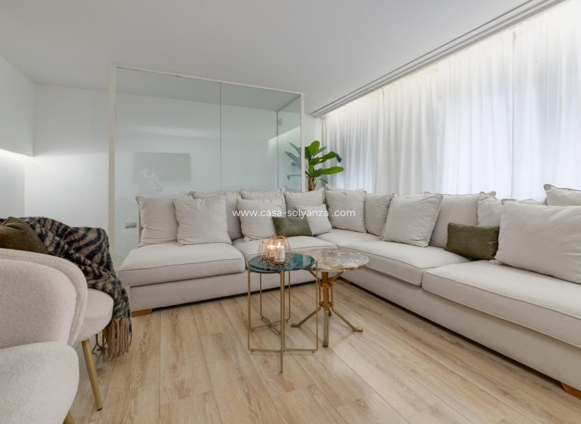 Wiederverkauf - Wohnung - Torrevieja - Playa del Cura