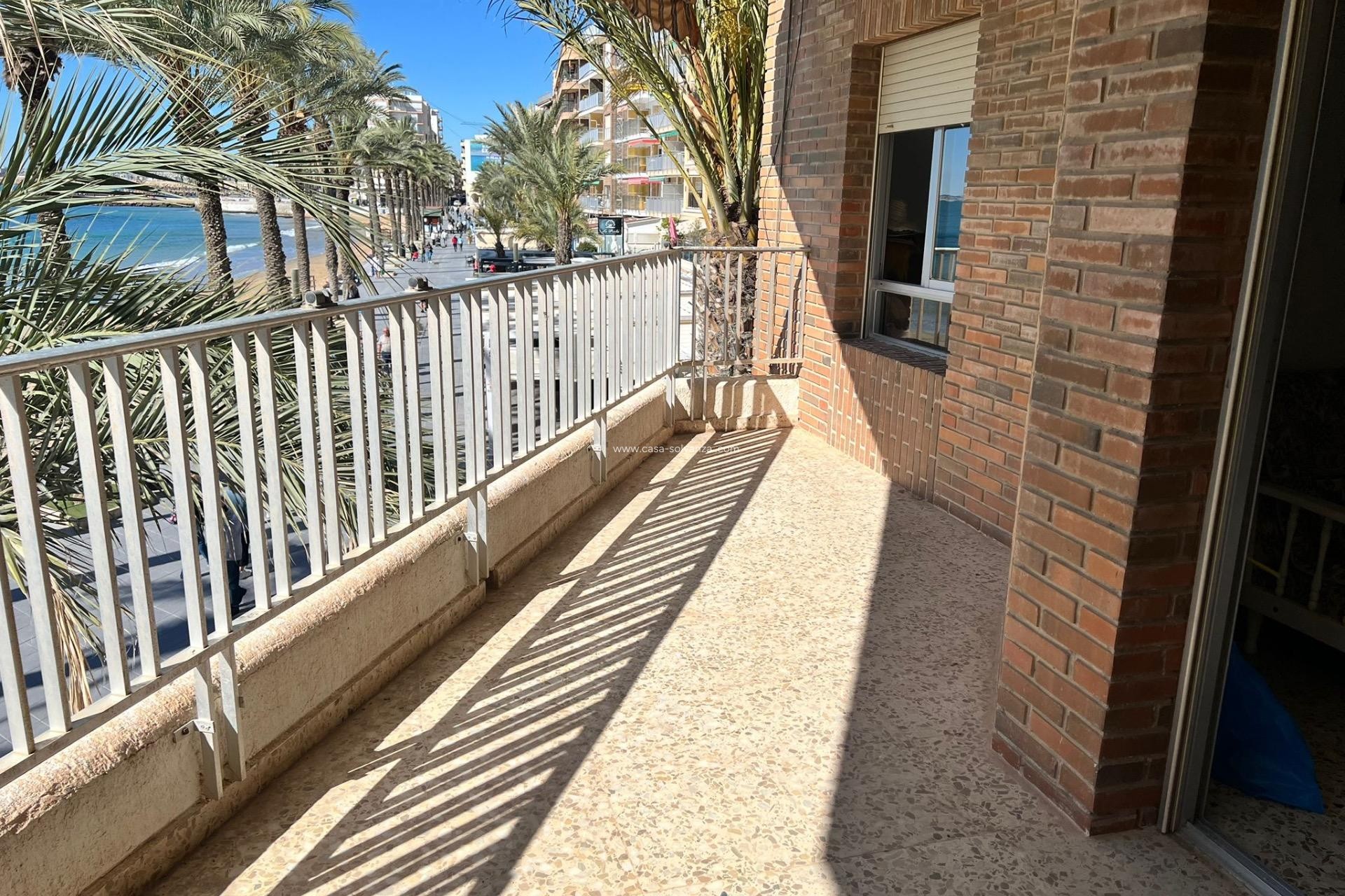 Wiederverkauf - Wohnung - Torrevieja - Playa del Cura