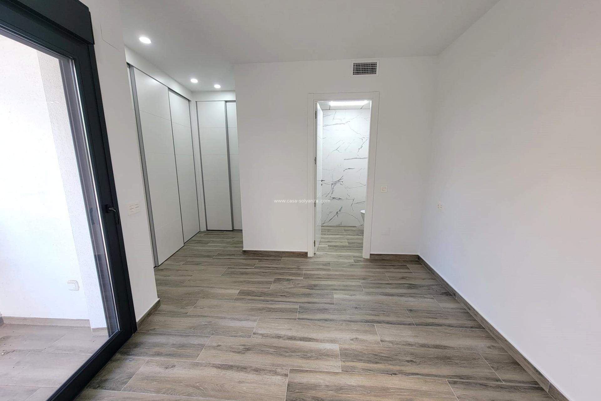 Wiederverkauf - Wohnung - Torrevieja - Playa del Cura