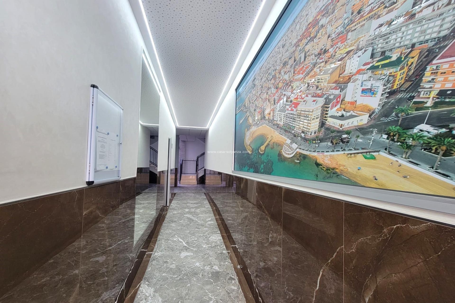 Wiederverkauf - Wohnung - Torrevieja - Playa del Cura