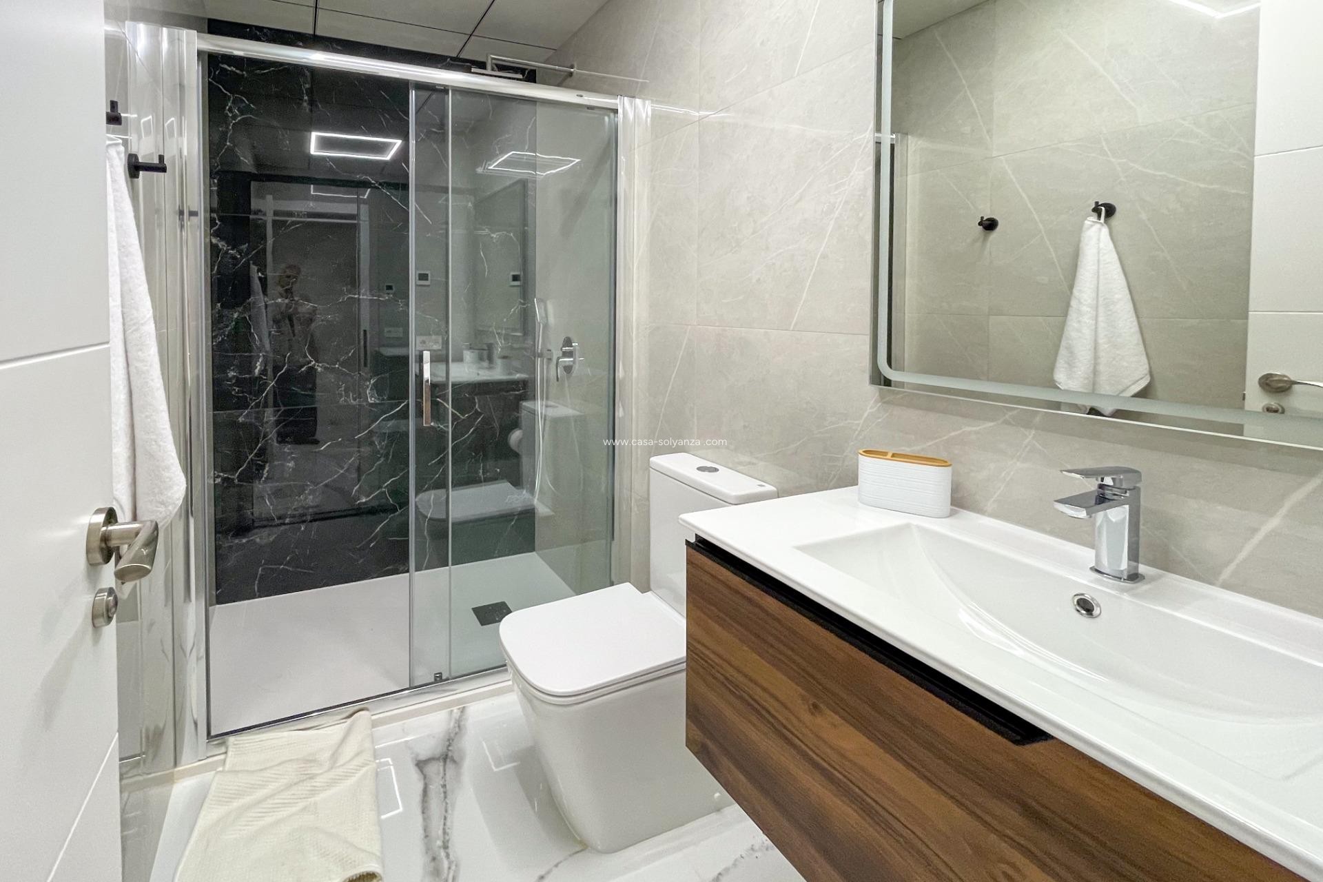 Wiederverkauf - Wohnung - Torrevieja - Playa del Cura